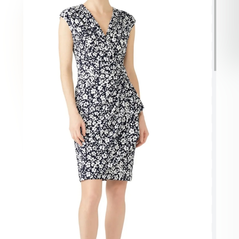 Lauren Ralph Lauren Woman's V Neck, Sleeveless, Navy,Floral Print Dress, Size 8.
